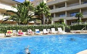 Grand T3 6 couchages AVEC PISCINE vue SALINS