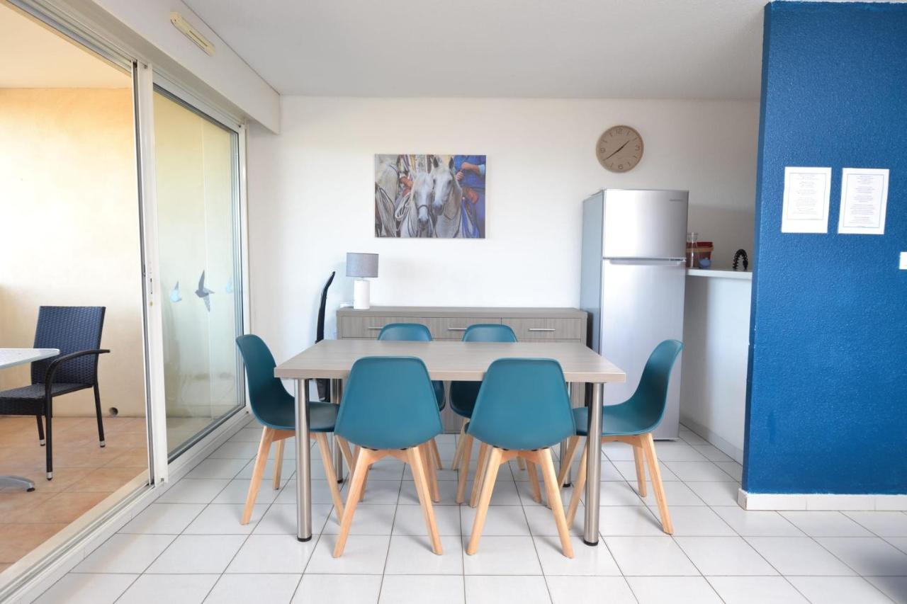 Appartement Grand T3 6 couchages AVEC PISCINE vue SALINS à Le Grau-du-Roi Extérieur photo