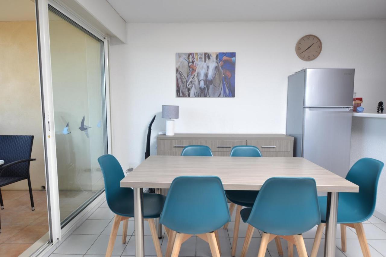 Appartement Grand T3 6 couchages AVEC PISCINE vue SALINS à Le Grau-du-Roi Extérieur photo